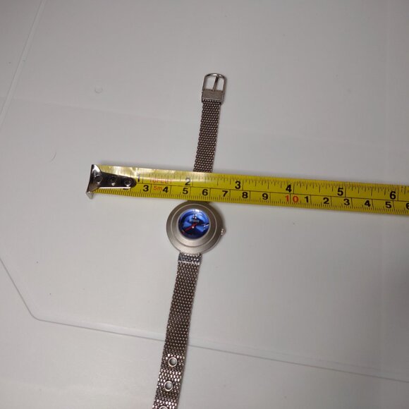 Blue And Silver Tone Episode Watch With Metal Band - Picture 10 of 12